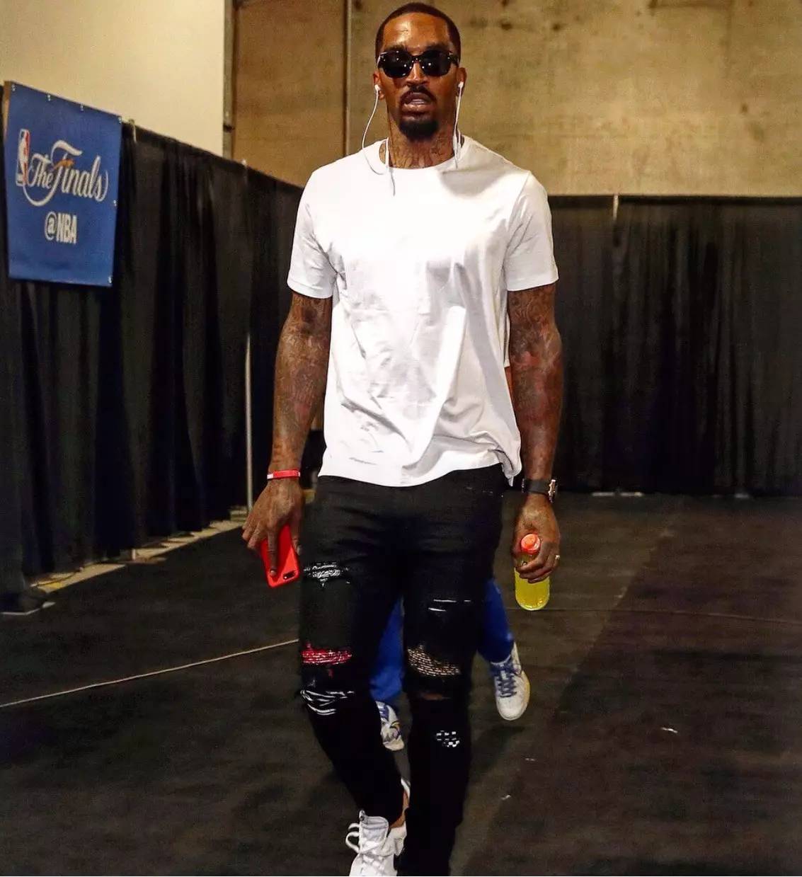 《GTA6》或错过明年TGA！跟2027年游戏竞争