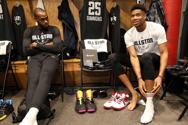 热门生存沙盒游戏《Rust》推出手机版 测试招募开启