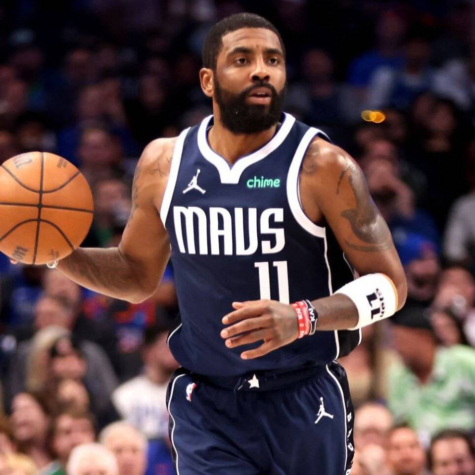 中国女足客战英格兰女足：邵子钦、王妍雯首发，王爱芳出战