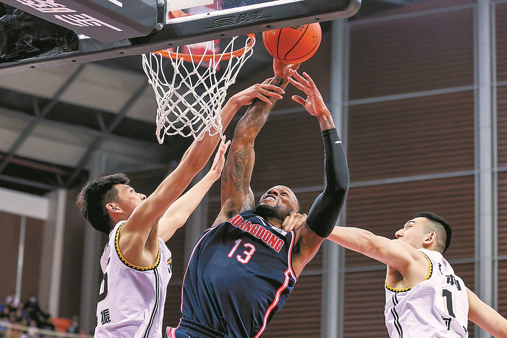 详解棒球规则中的投手登板最低人次要求防止频繁更换投手的对策