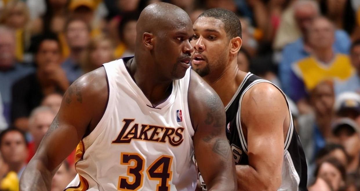 电竞虚拟偶像参加全球巡演