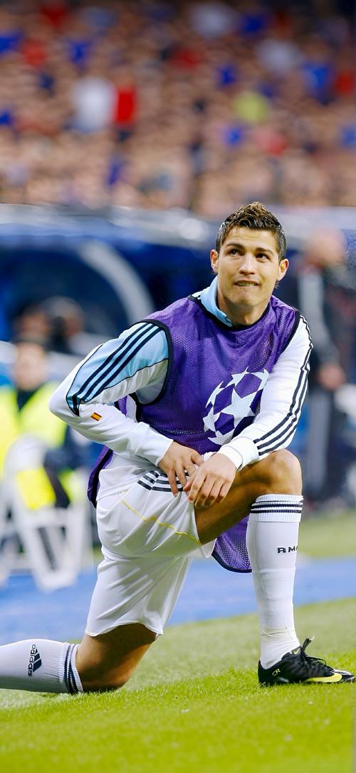 职业圈热议s1mple加盟全球排名66战队,如果给二三线战队一个GOAT