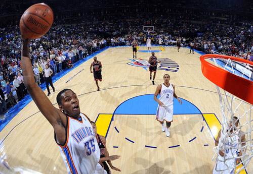 巴萨前主席候选人：巴萨应该让梅西回归！