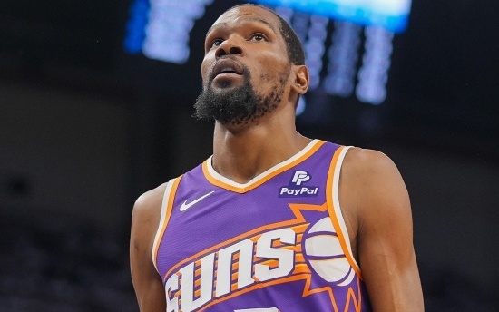 瑞康乐国内首创：推乐迷你高尔夫，一推一乐，全家有趣！解锁多元欢乐场景！