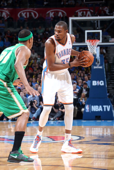 阿夫迪亚失误 卡斯尔抢断反击暴扣得手