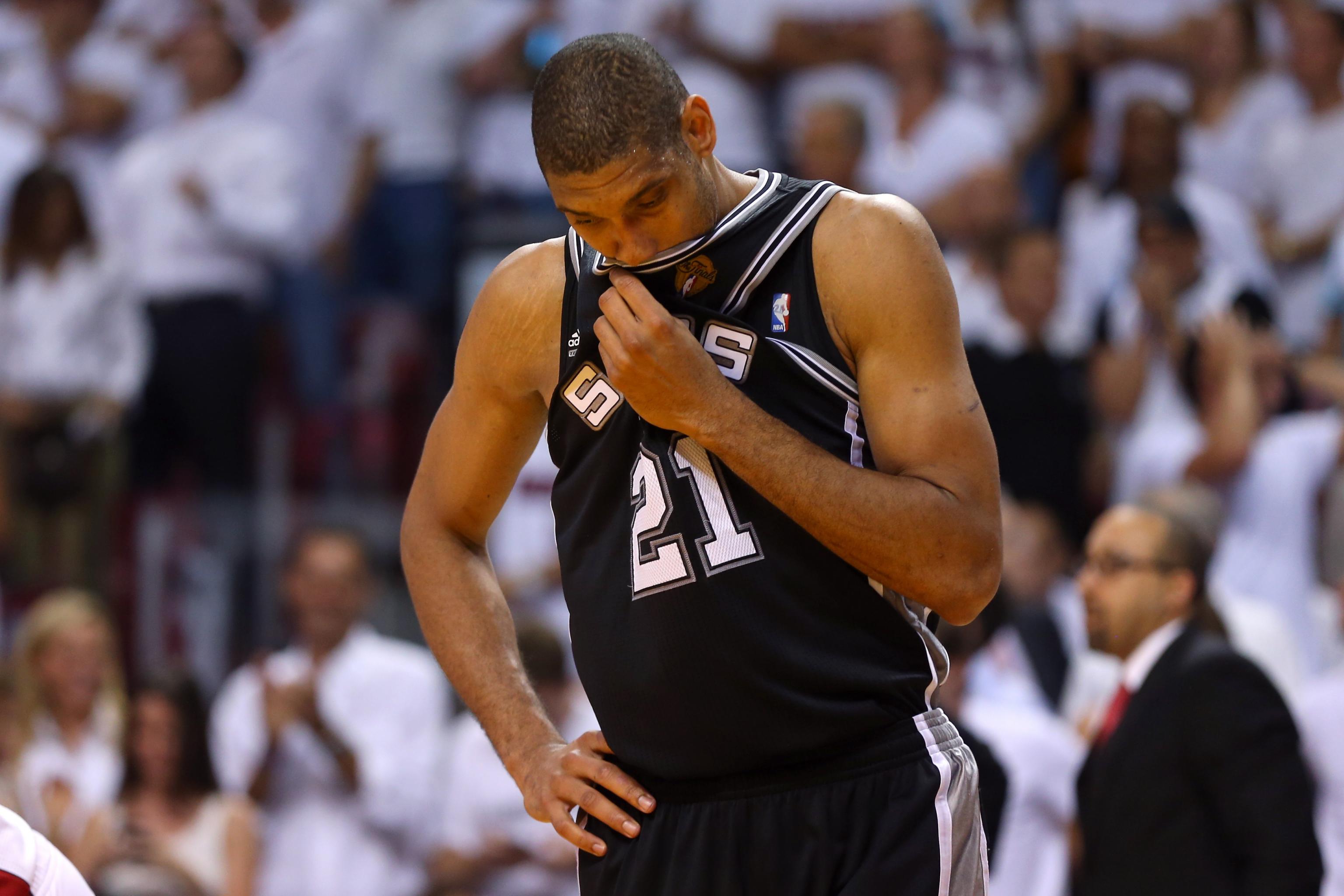 德媒：法兰克福对阵巴萨前召开会议，担心球队会遭遇惨案