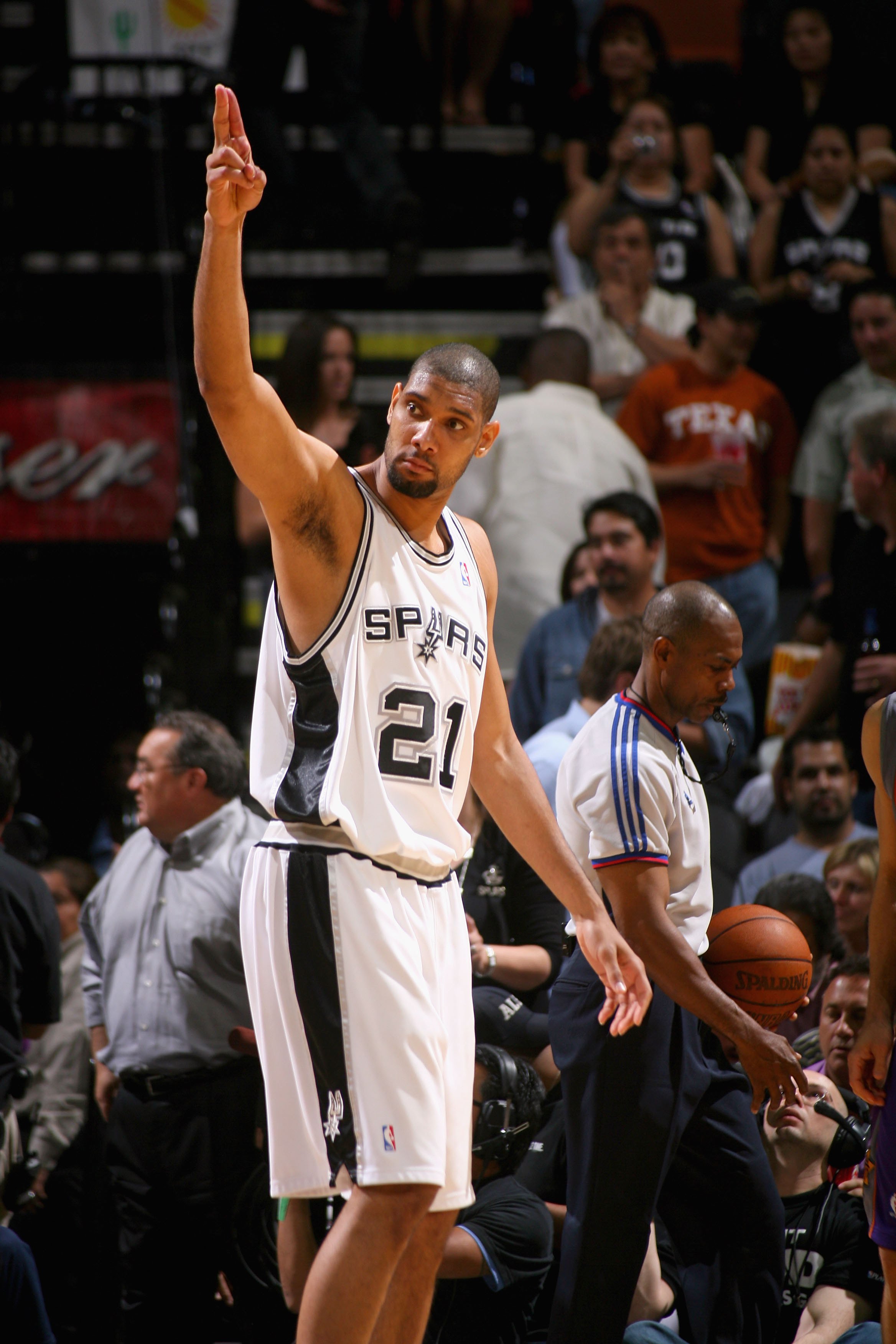 意甲-劳塔罗失良机孔塞桑制胜球 尤文1-0国际米兰 [意甲尤文图斯]