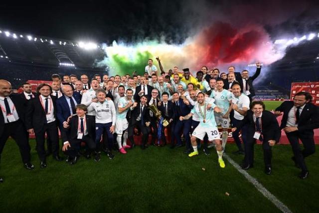 绝妙传递+完美终结！这才是团队足球的巅峰！