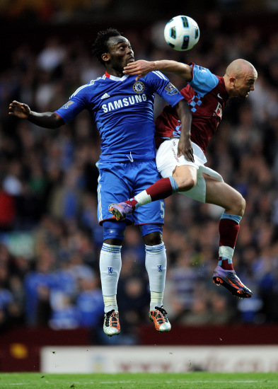 以下为 去重后的全部新闻标题（仅篮球 + 足球）：