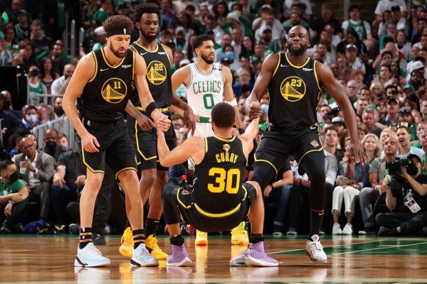 《怪奇物语5》导演：大结局受《博德3》《D&D》启发